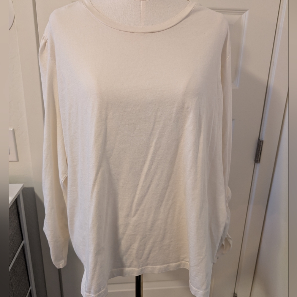 Able Long Sleeve Tee in Cream